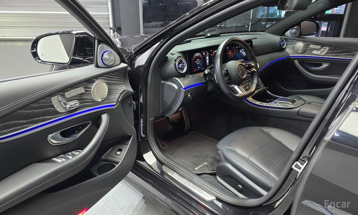 E-Class W213E350 4MATIC AMG Line 12