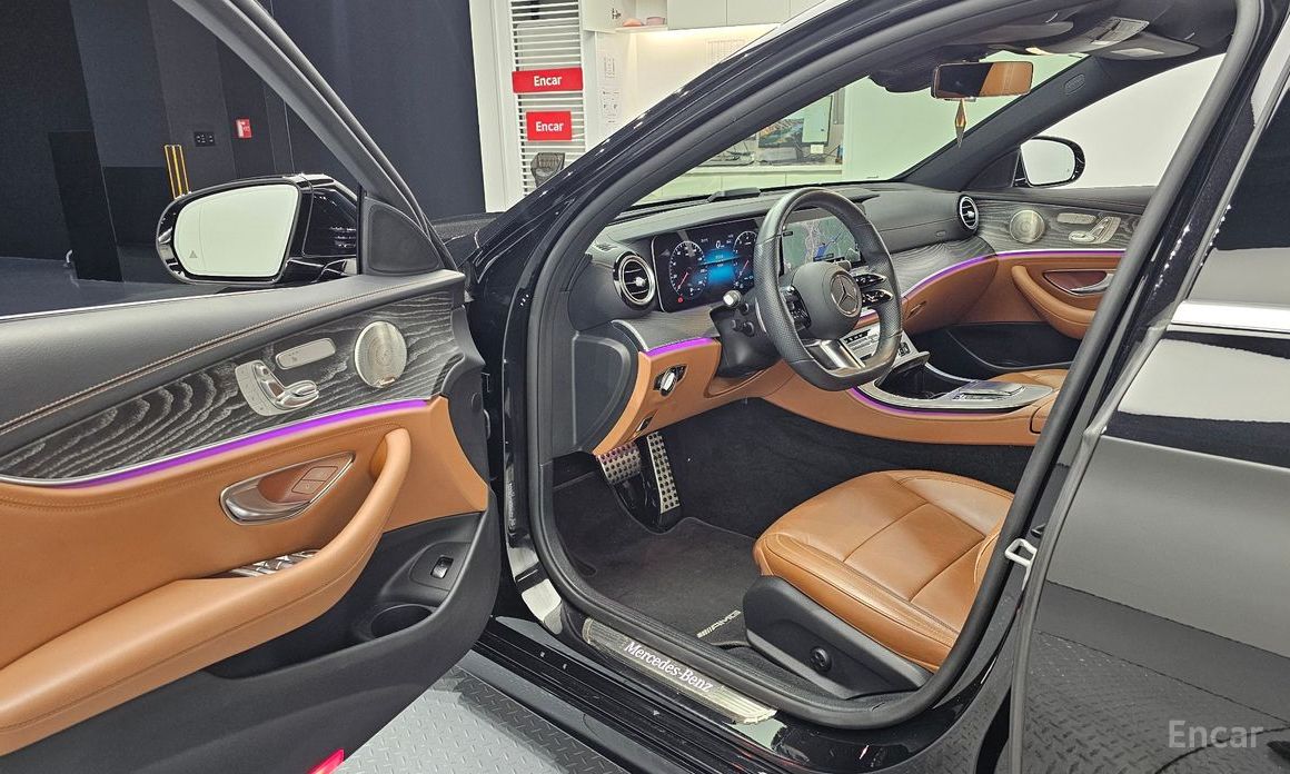 E-Class W213E350 4MATIC AMG Line 12