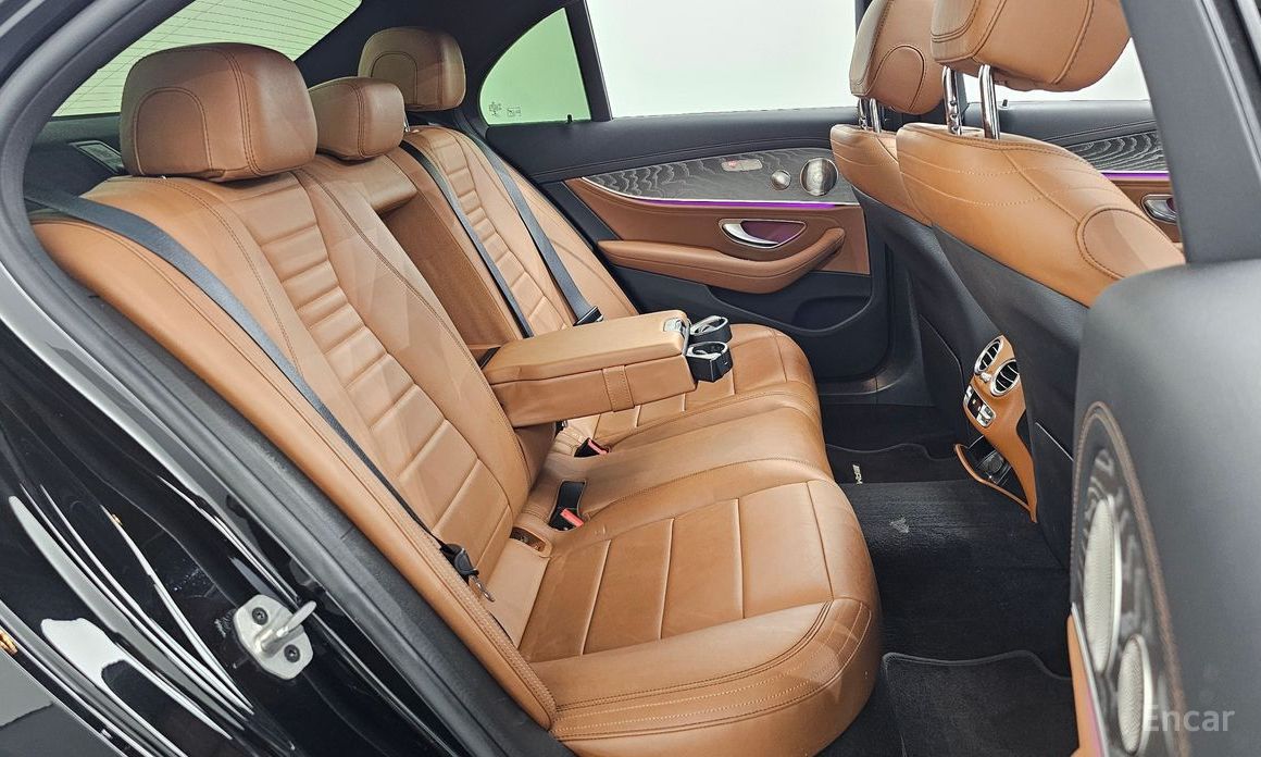 E-Class W213E350 4MATIC AMG Line 13