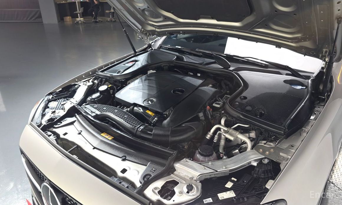 E-Class W213E350 4MATIC AMG Line 6