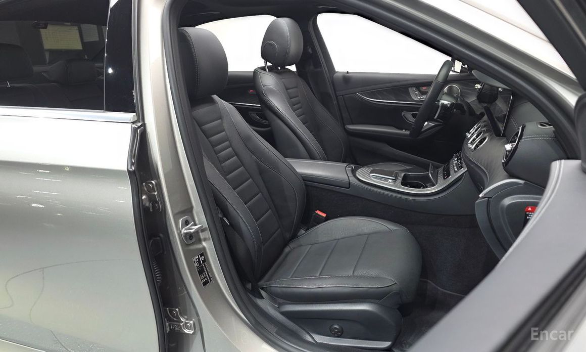 E-Class W213E350 4MATIC AMG Line 10