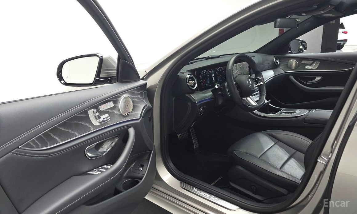 E-Class W213E350 4MATIC AMG Line 12