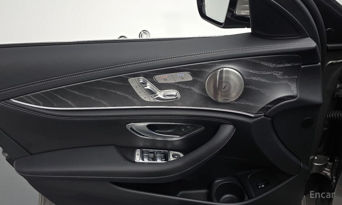E-Class W213E350 4MATIC AMG Line 18