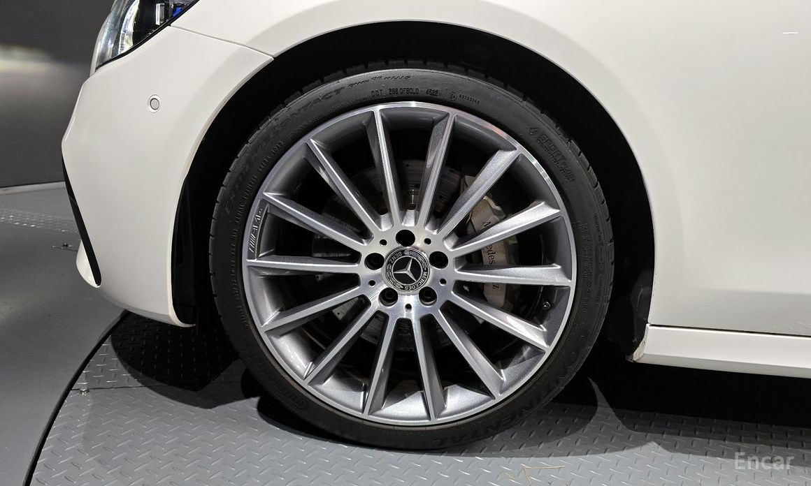 E-Class W213E350 4MATIC AMG Line 6