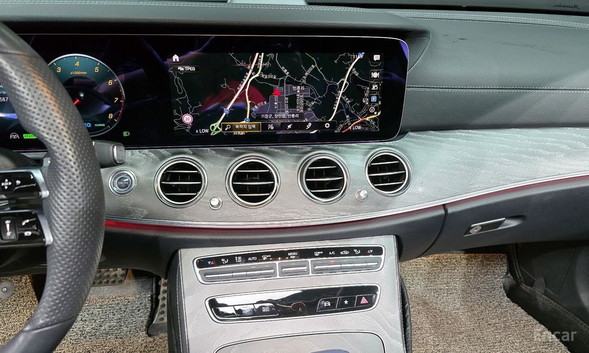 E-Class W213E350 4MATIC AMG Line 17