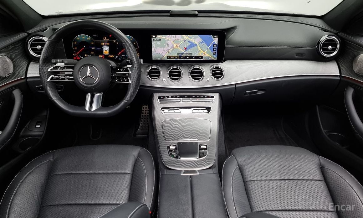 E-Class W213E350 4MATIC AMG Line 8