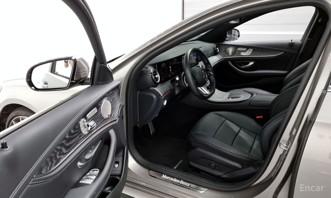 E-Class W213E350 4MATIC AMG Line 12