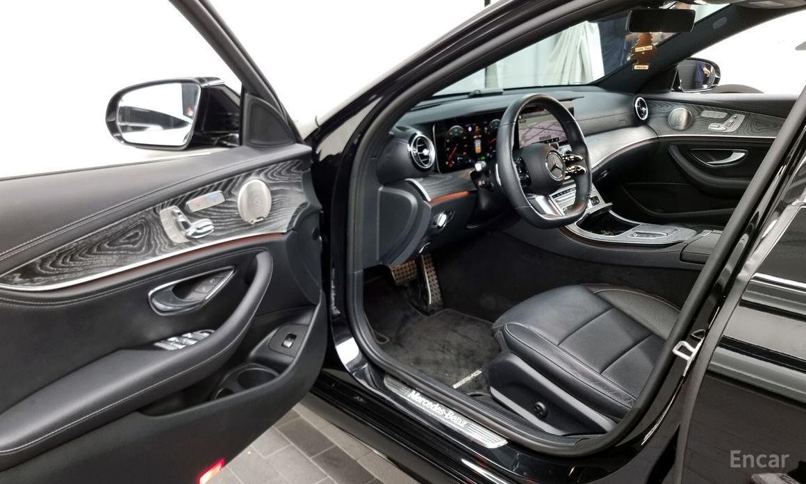 E-Class W213E350 4MATIC AMG Line 11