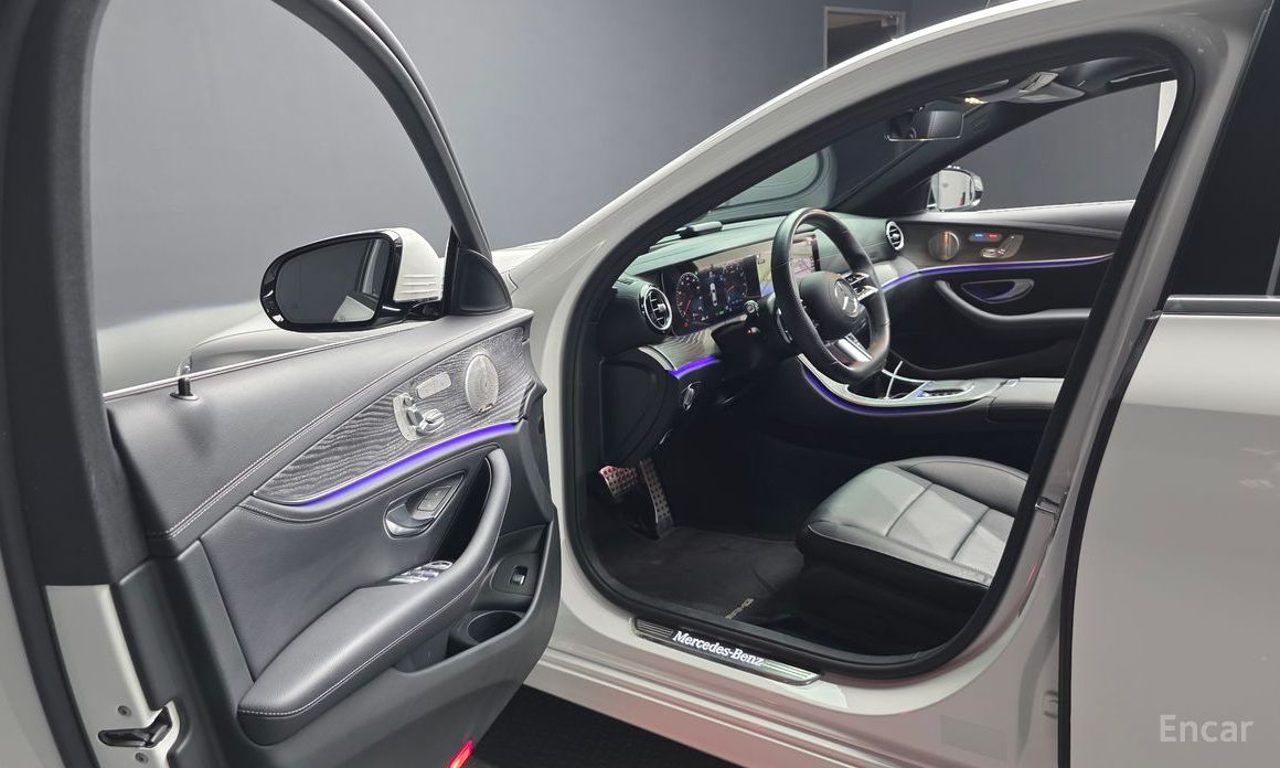 E-Class W213E350 4MATIC AMG Line 11