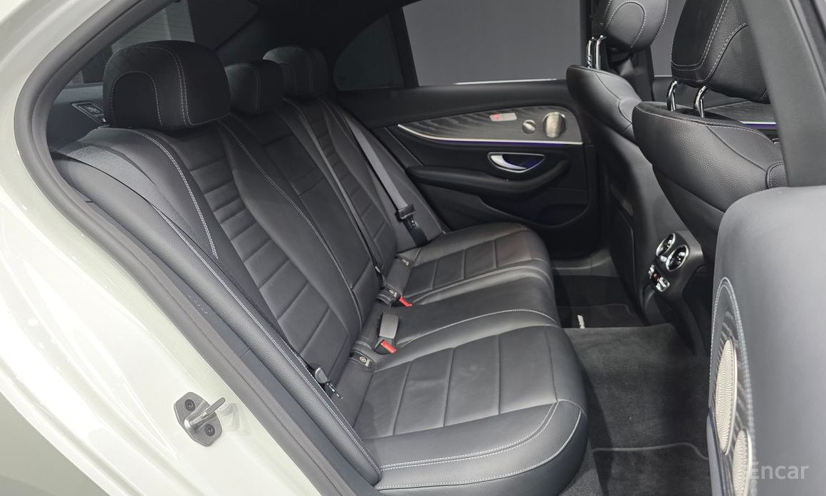 E-Class W213E350 4MATIC AMG Line 13