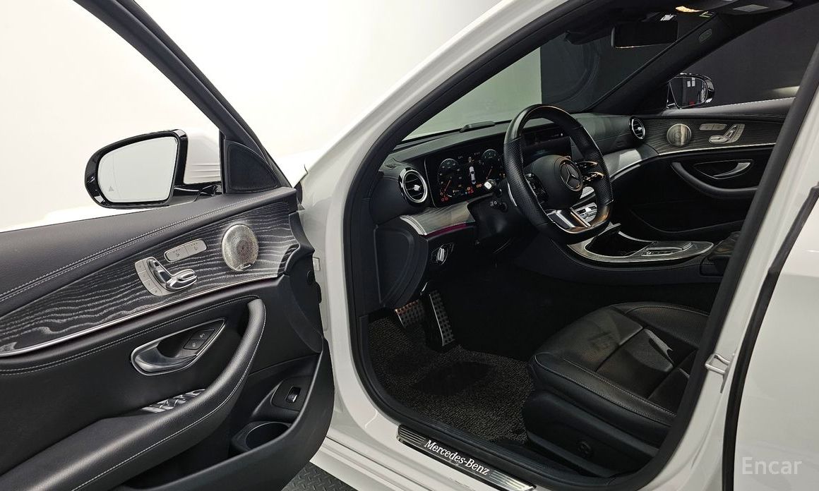 E-Class W213E350 4MATIC AMG Line 13
