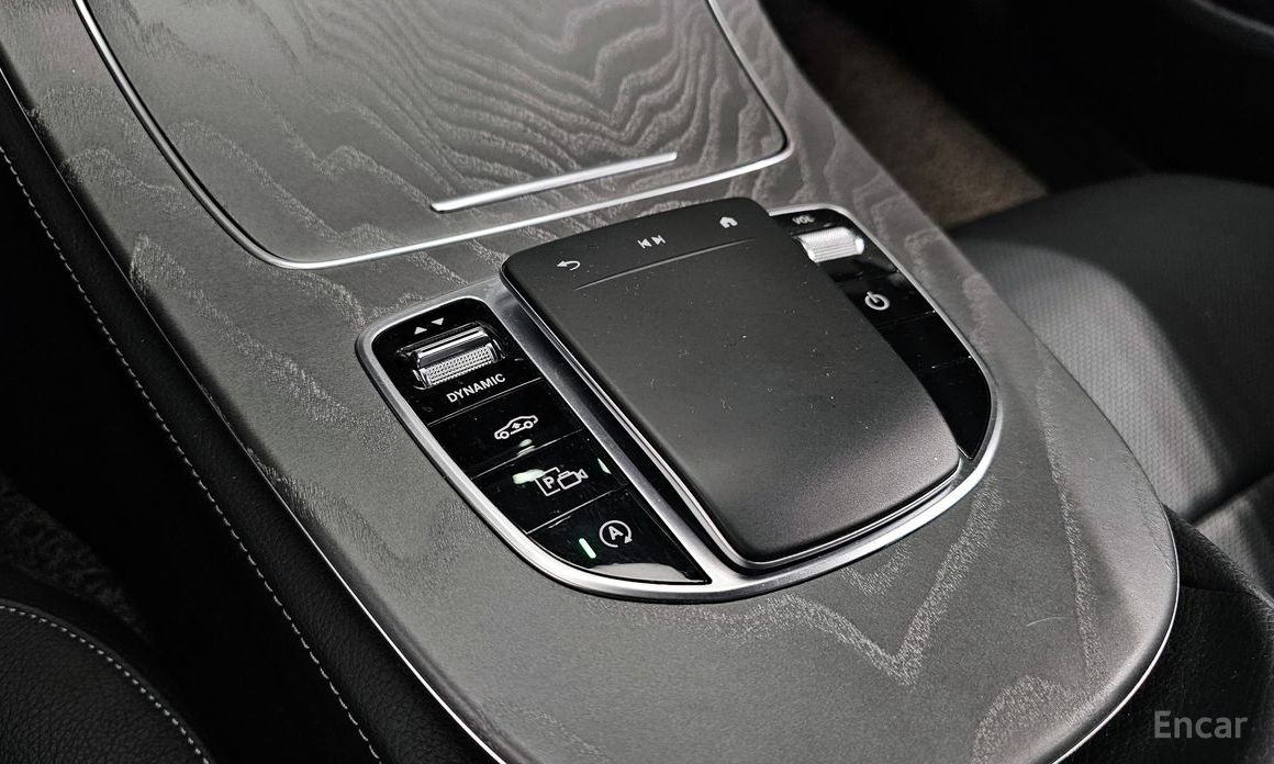 E-Class W213E350 4MATIC AMG Line 19
