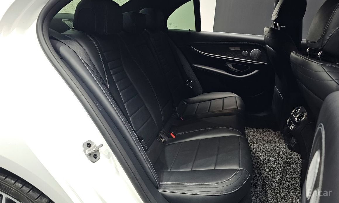 Mercedes-Benz E-Class W213E350 4MATIC AMG Line №12