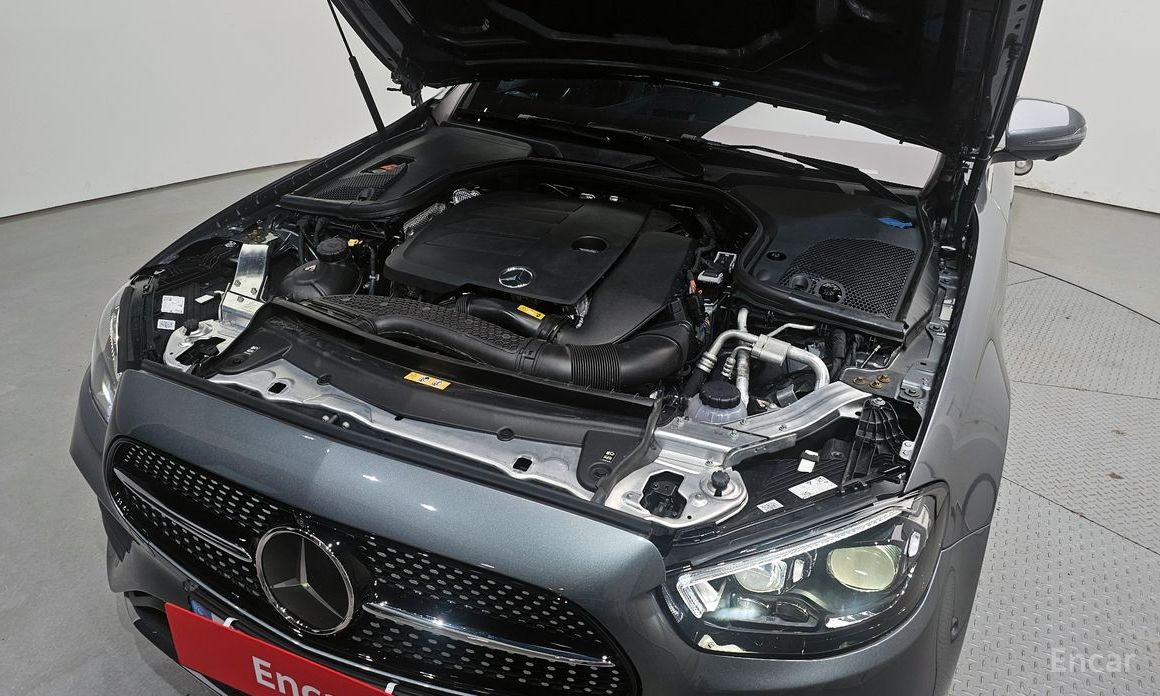 E-Class W213E350 4MATIC AMG Line 7
