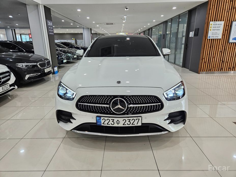 Mercedes-Benz E-Class W213E350 4MATIC AMG Line №4