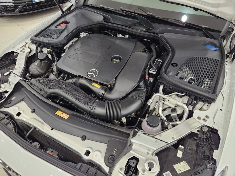 E-Class W213E350 4MATIC AMG Line 7