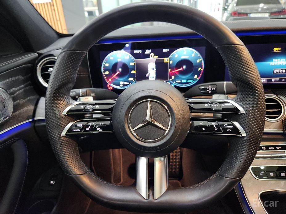 E-Class W213E350 4MATIC AMG Line 14