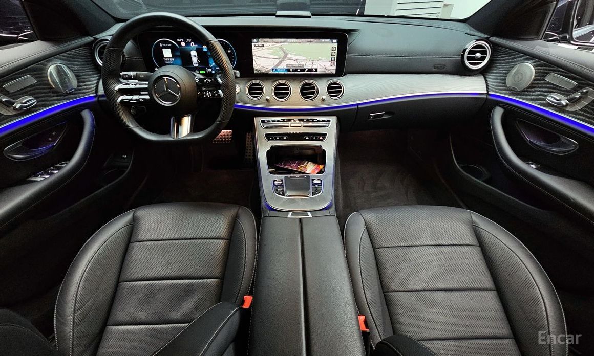 E-Class W213E350 4MATIC AMG Line 8