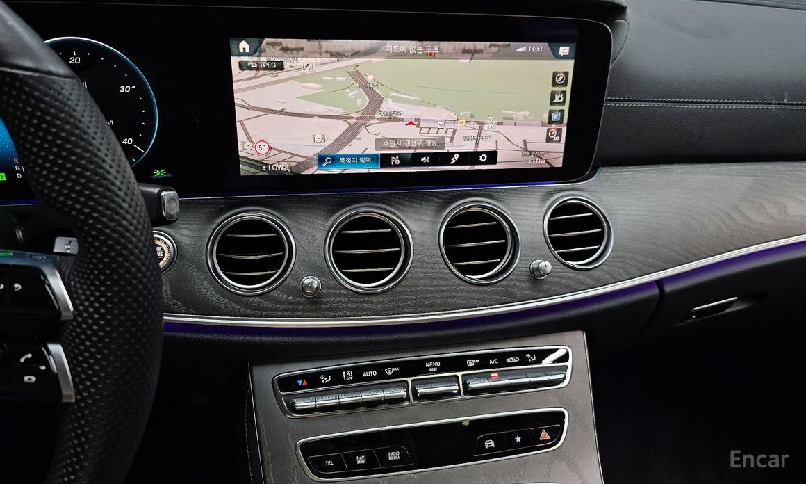 E-Class W213E350 4MATIC AMG Line 15
