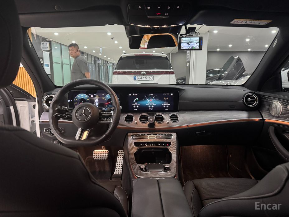 E-Class W213E350 4MATIC AMG Line 12