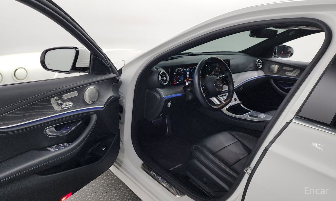 E-Class W213E350 4MATIC AMG Line 11
