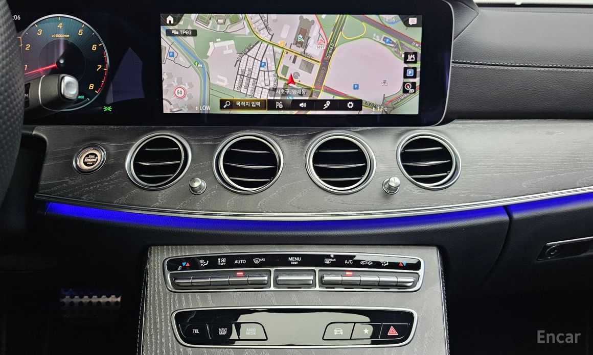 Mercedes-Benz E-Class W213E350 4MATIC AMG Line №15
