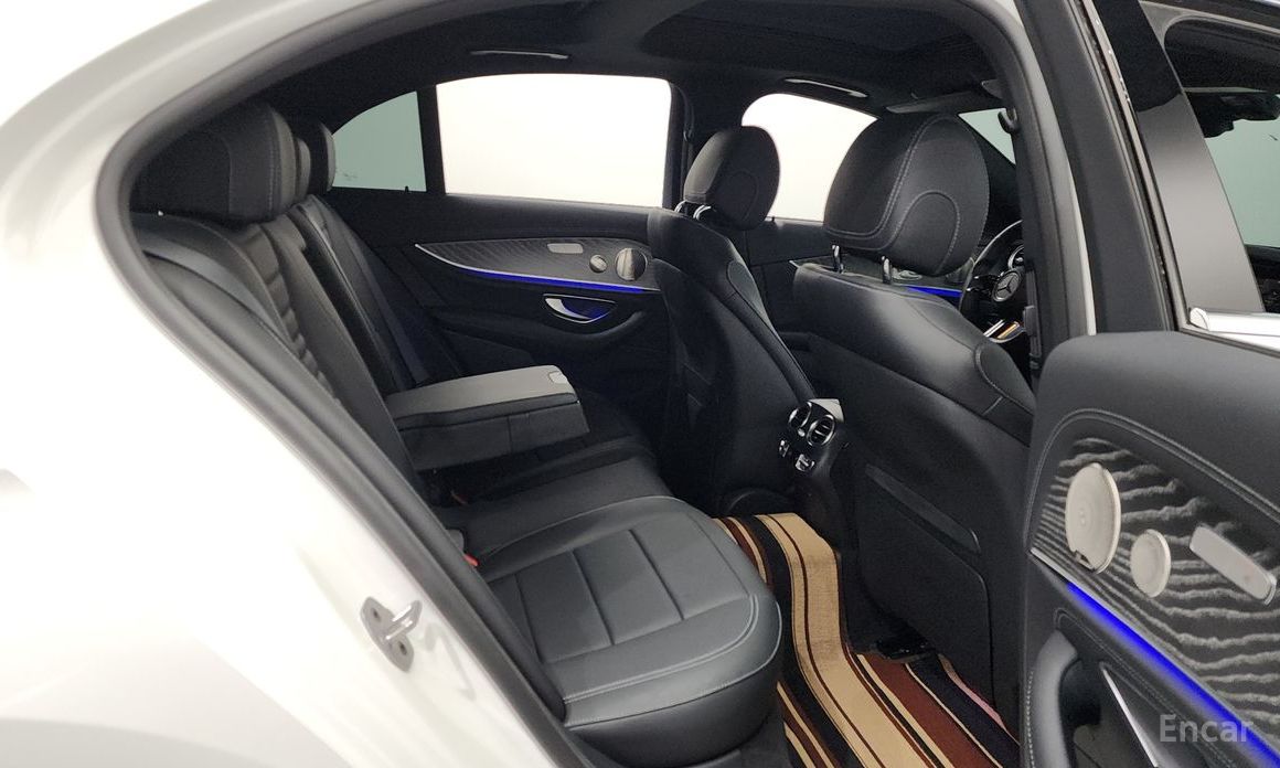 E-Class W213E350 4MATIC AMG Line 13