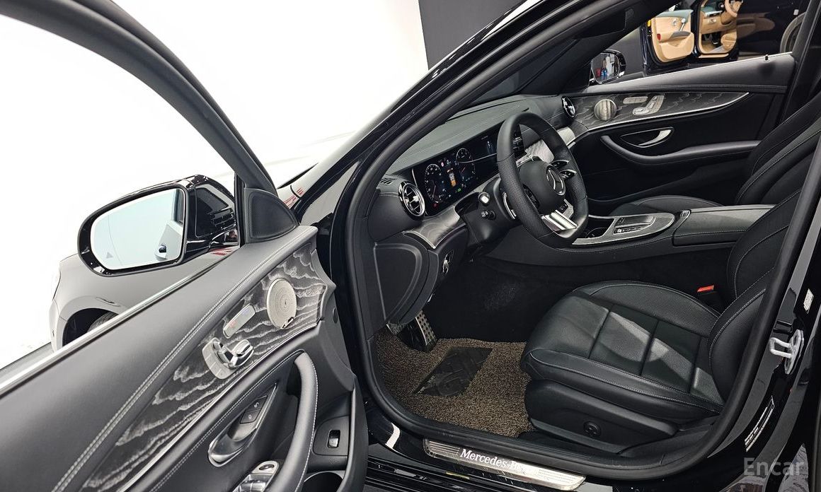 Mercedes-Benz E-Class W213E350 4MATIC AMG Line №11