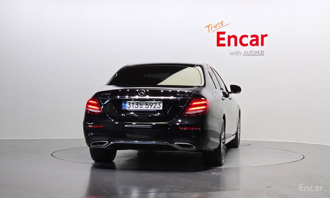 E-Class W213E350 4MATIC AMG Line 5