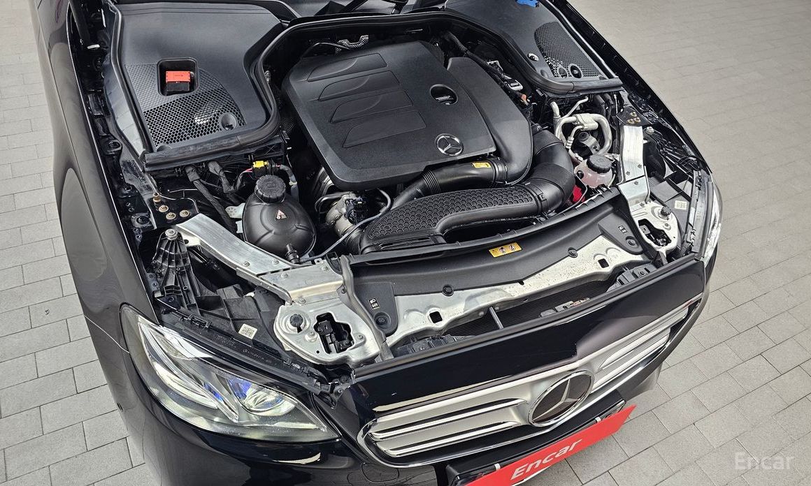 E-Class W213E350 4MATIC AMG Line 7