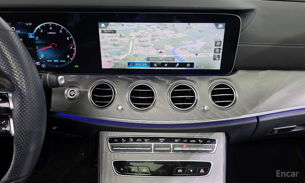E-Class W213E350 4MATIC AMG Line 18