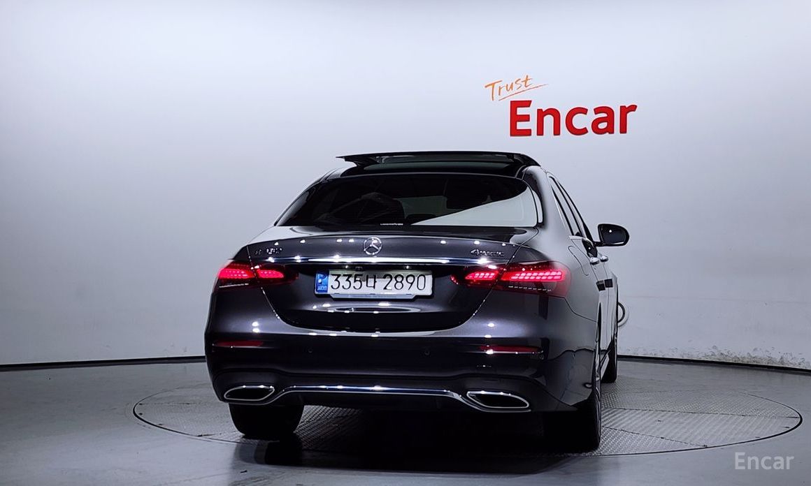 E-Class W213E350 4MATIC AMG Line 5