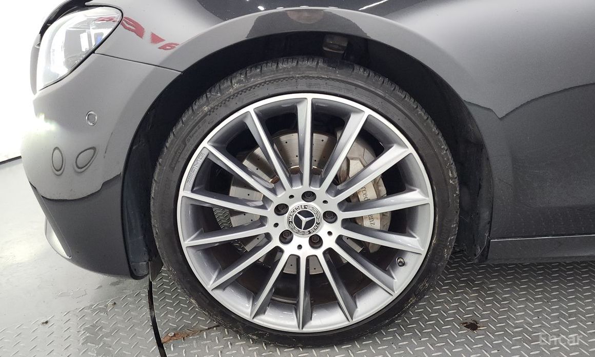 E-Class W213E350 4MATIC AMG Line 6