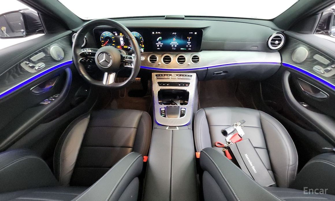 E-Class W213E350 4MATIC AMG Line 8