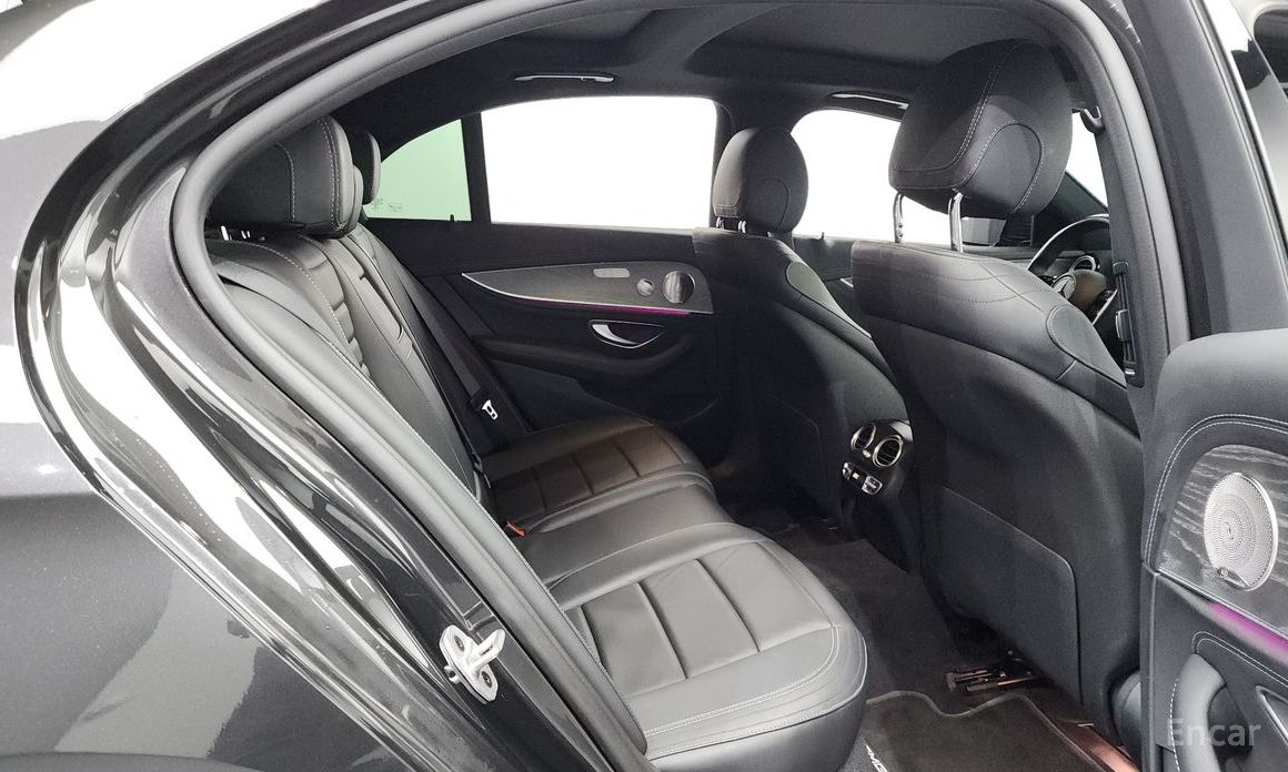 E-Class W213E350 4MATIC AMG Line 13