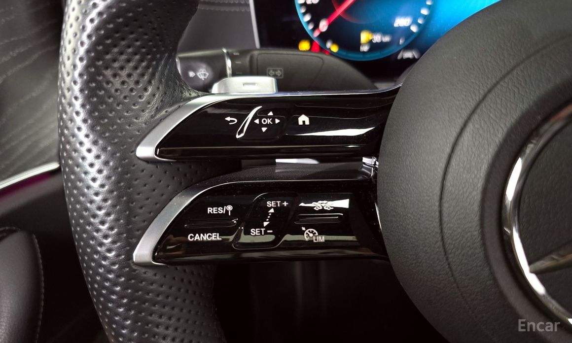 Mercedes-Benz E-Class W213E350 4MATIC AMG Line №18