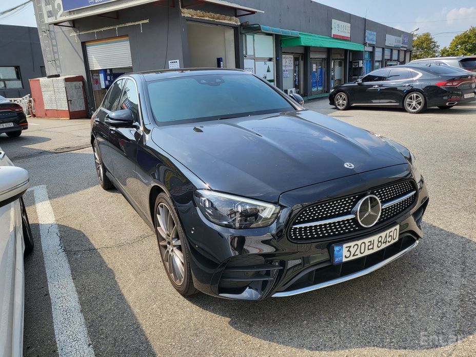 Mercedes-Benz E-Class W213E350 4MATIC AMG Line №2