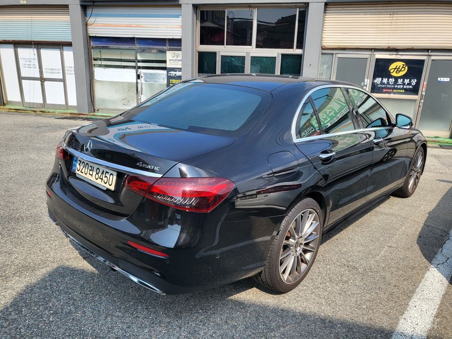 Mercedes-Benz E-Class W213E350 4MATIC AMG Line №3