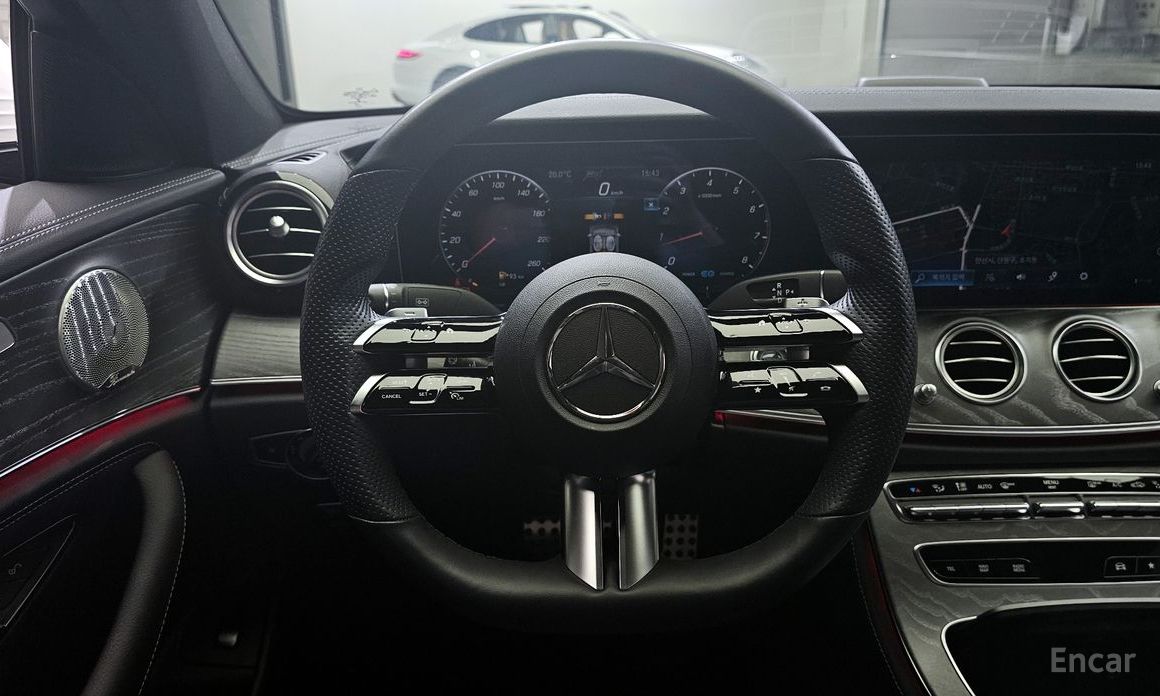 Mercedes-Benz E-Class W213E350 4MATIC AMG Line №14