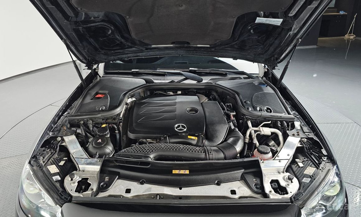 E-Class W213E350 4MATIC AMG Line 6