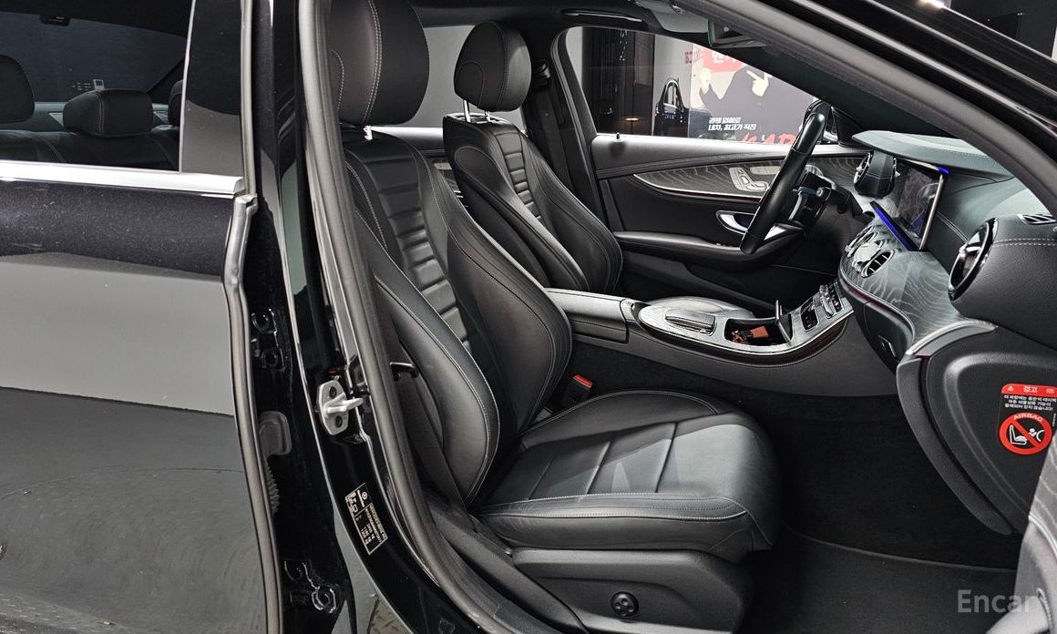 E-Class W213E350 4MATIC AMG Line 10