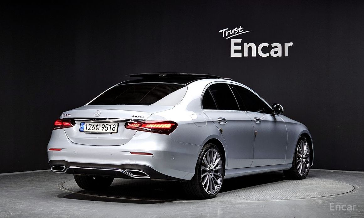 E-Class W213E350 4MATIC AMG Line 3