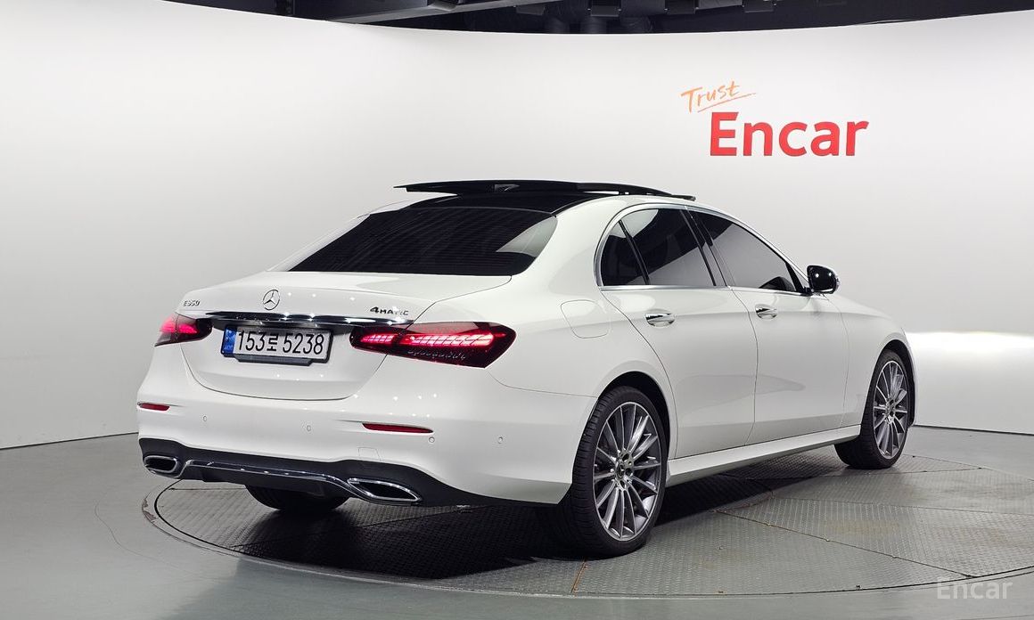 E-Class W213E350 4MATIC AMG Line Edition 3