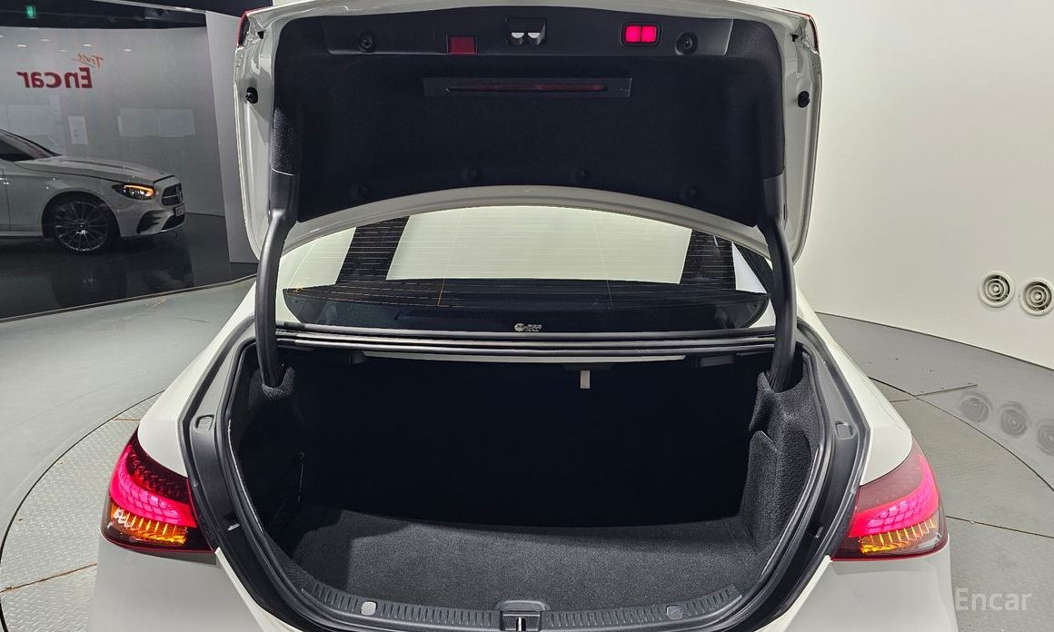 E-Class W213E350 4MATIC AMG Line Edition 21