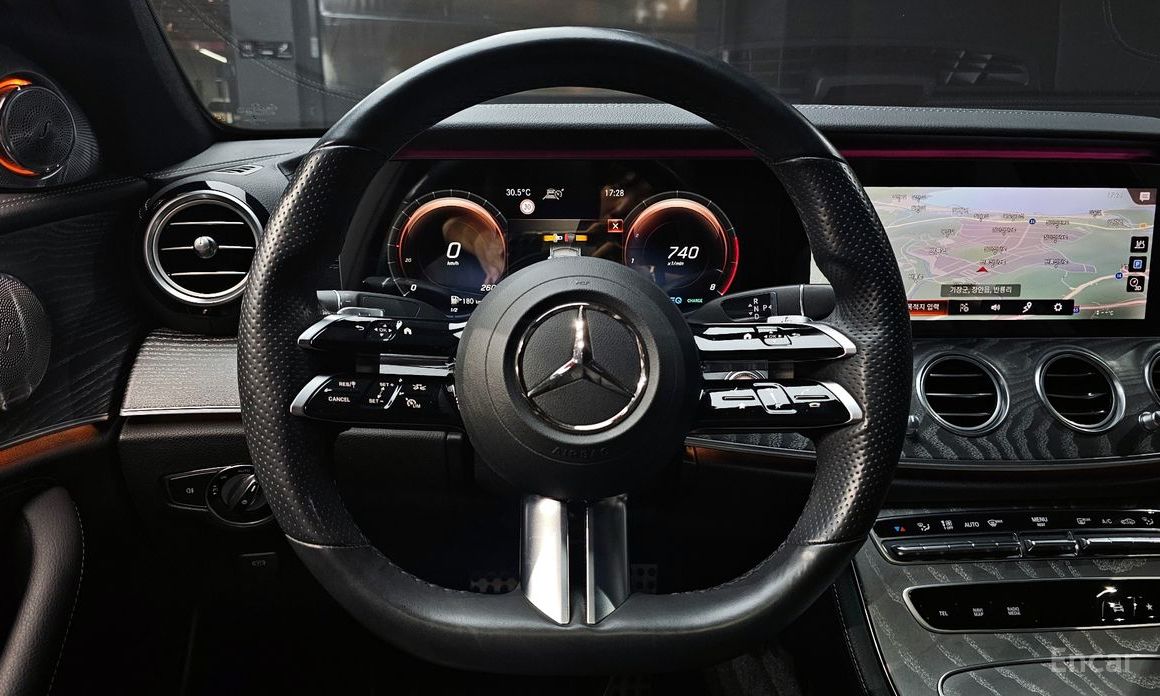 E-Class W213E350 4MATIC AMG Line Edition 14