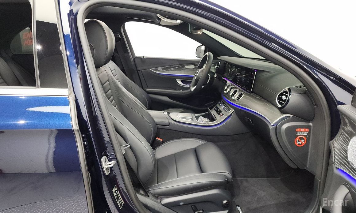E-Class W213E350 4MATIC AMG Line Edition 12