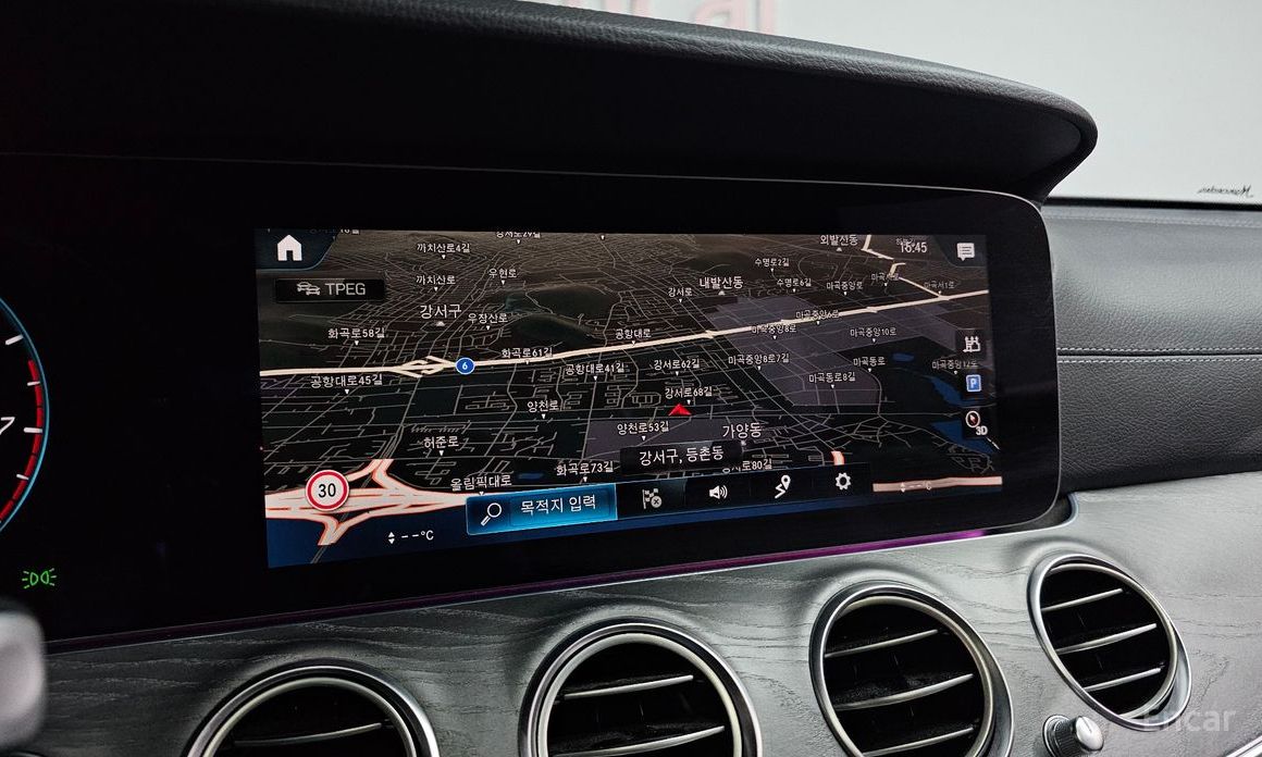 E-Class W213E350 4MATIC Avant-GARDE 15