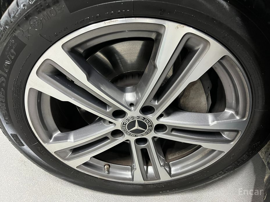 E-Class W213E350 4MATIC Avant-GARDE 21