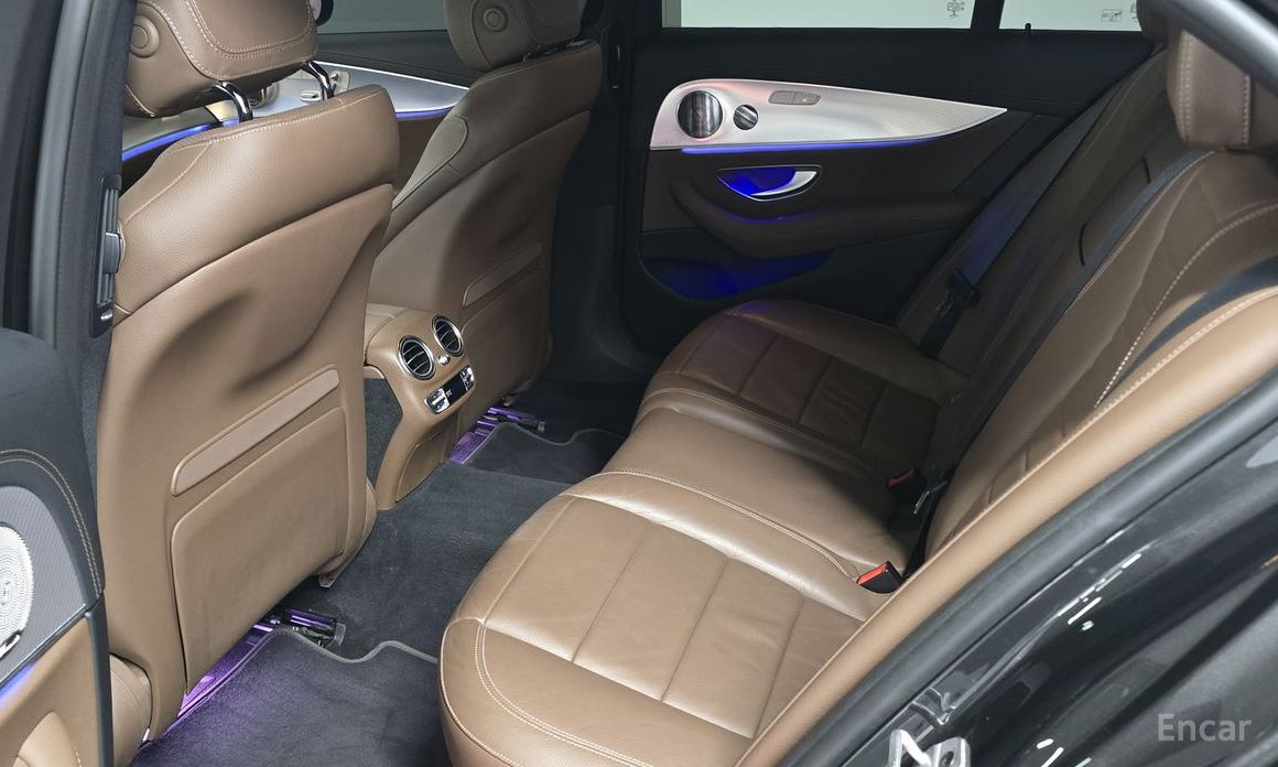 E-Class W213E350 4MATIC Avant-GARDE 11