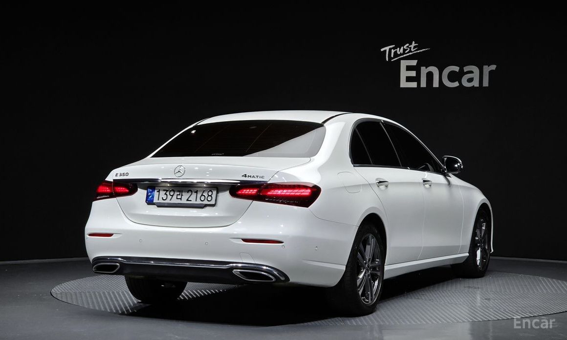 E-Class W213E350 4MATIC Avant-GARDE 3